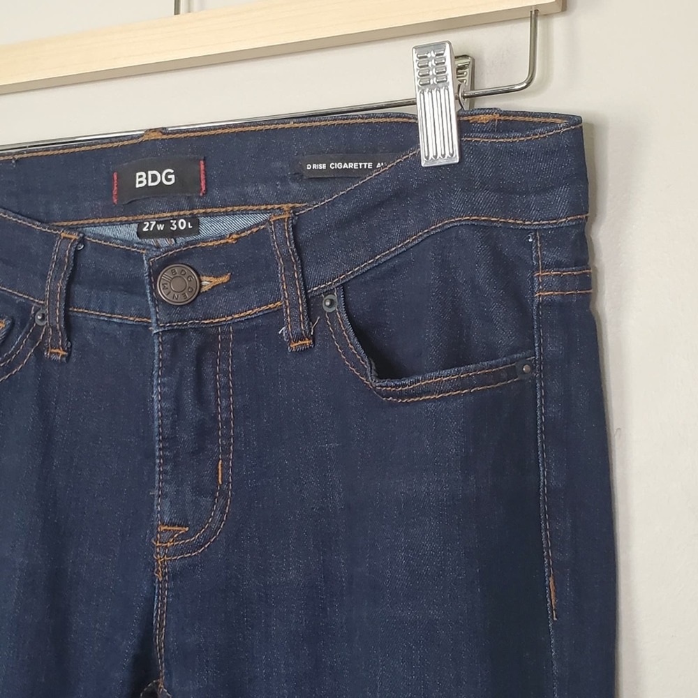 BDG URBAN OUTFITTERS | Cigarette Jeans | 27 - Picture 5 of 5